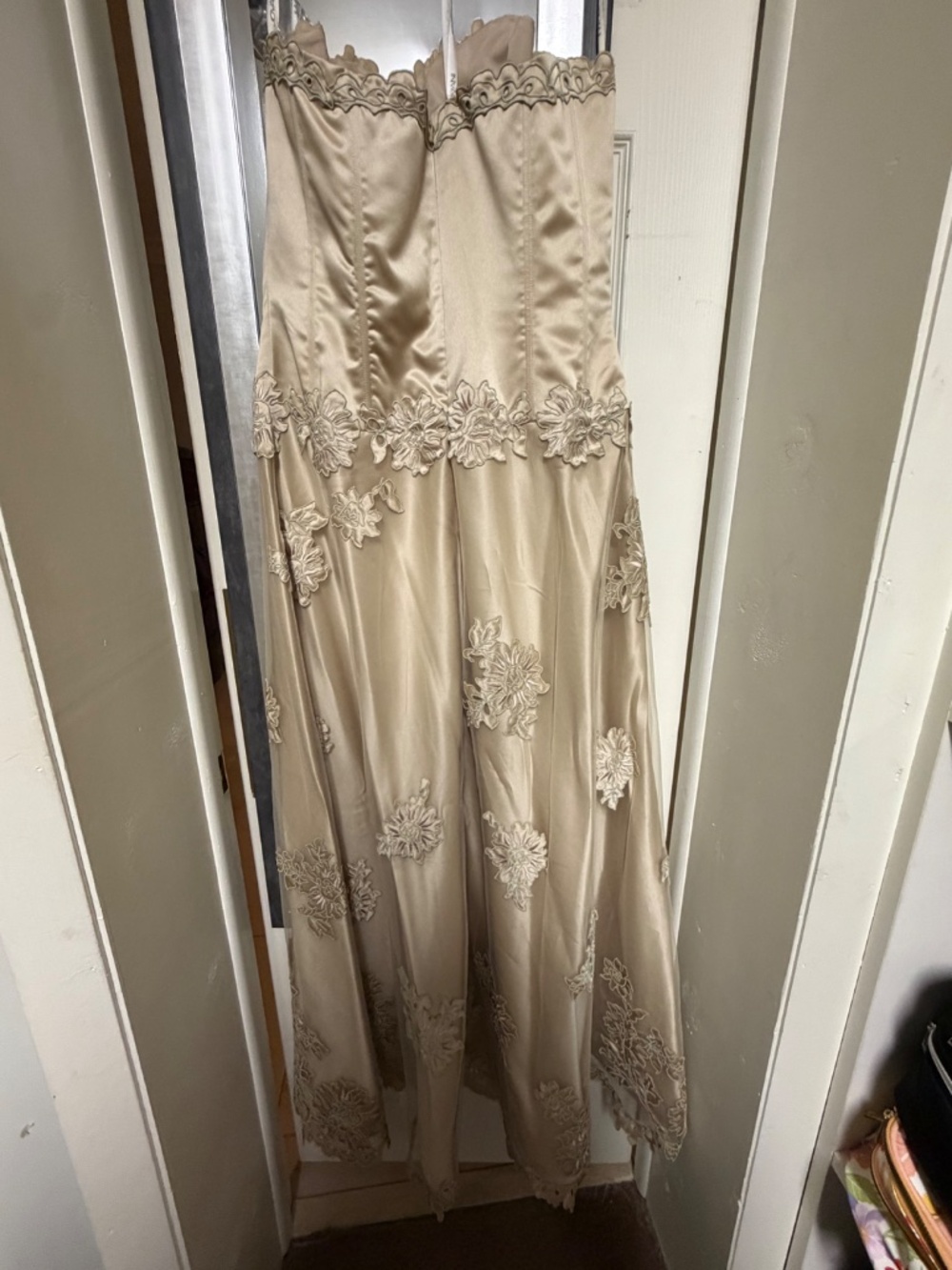 Formal Dress - Picture 2 of 3
